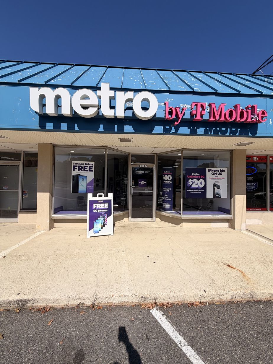 Metro by T-Mobile 11112 Lee Hwy - 11112 Lee Hwy 
