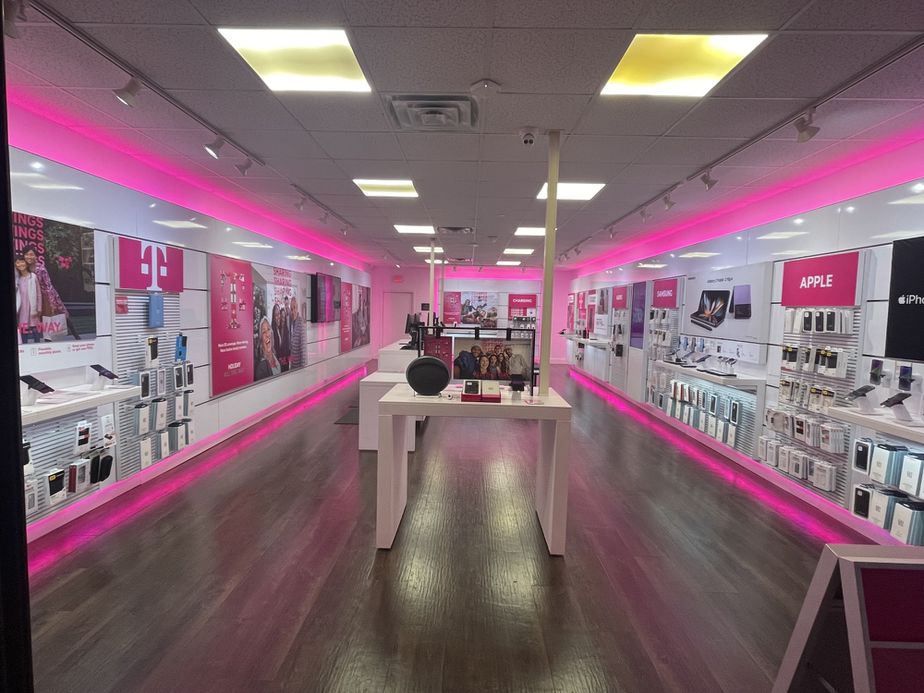 Interior photo of T-Mobile Store at Heritage Hills, Citrus Hills, FL