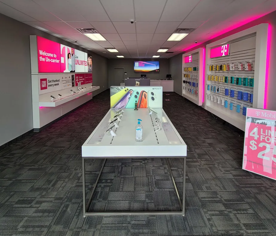 Interior photo of T-Mobile Store at Linder Rd & N Gertie Pl, Meridian, ID