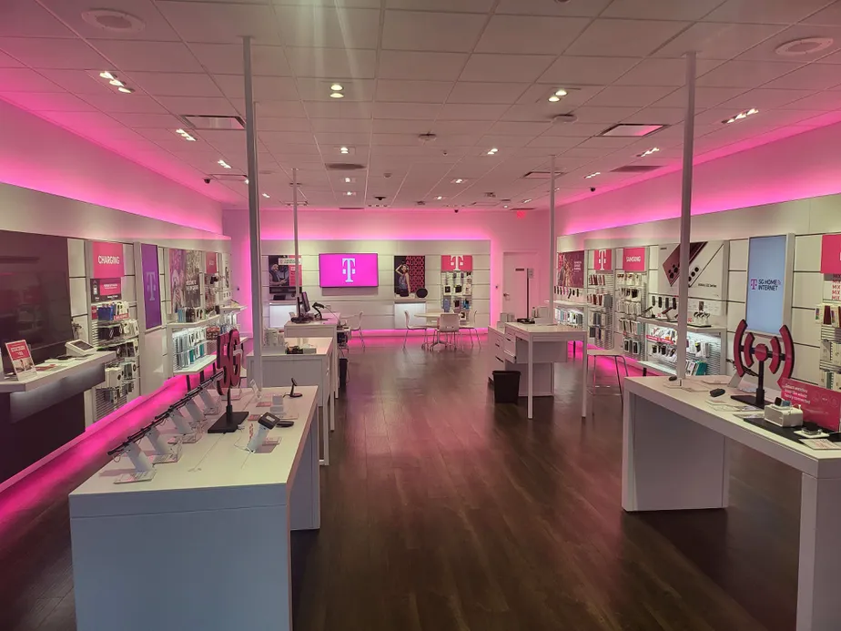 Interior photo of T-Mobile Store at Hwy 287 & N Little School Rd, Arlington, TX