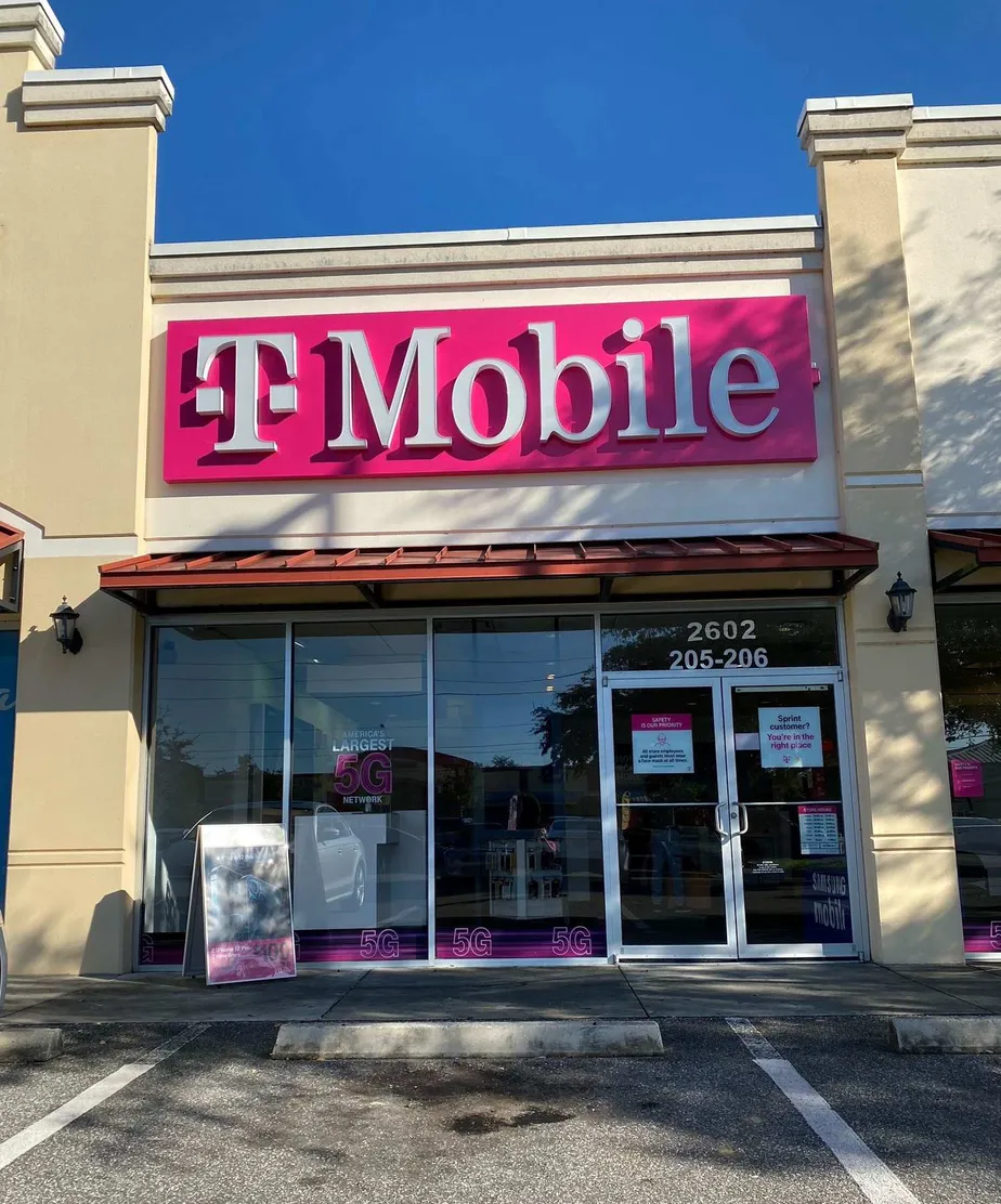 Exterior photo of T-Mobile store at Sw 19th Ave Rd & Sw 24th Ave, Ocala, FL