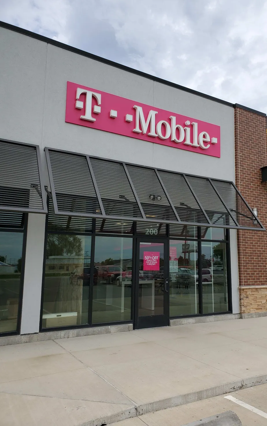 Exterior photo of T-Mobile store at Route 50 & Main St, Sedalia, MO