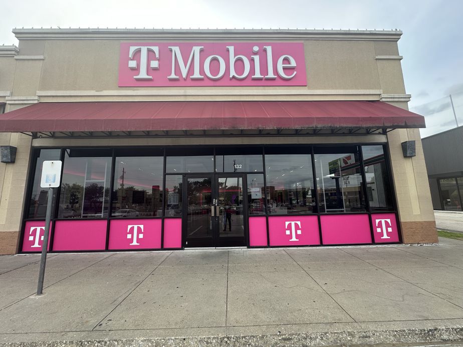 Exterior photo of T-Mobile Store at Skillman & Abrams, Dallas, TX