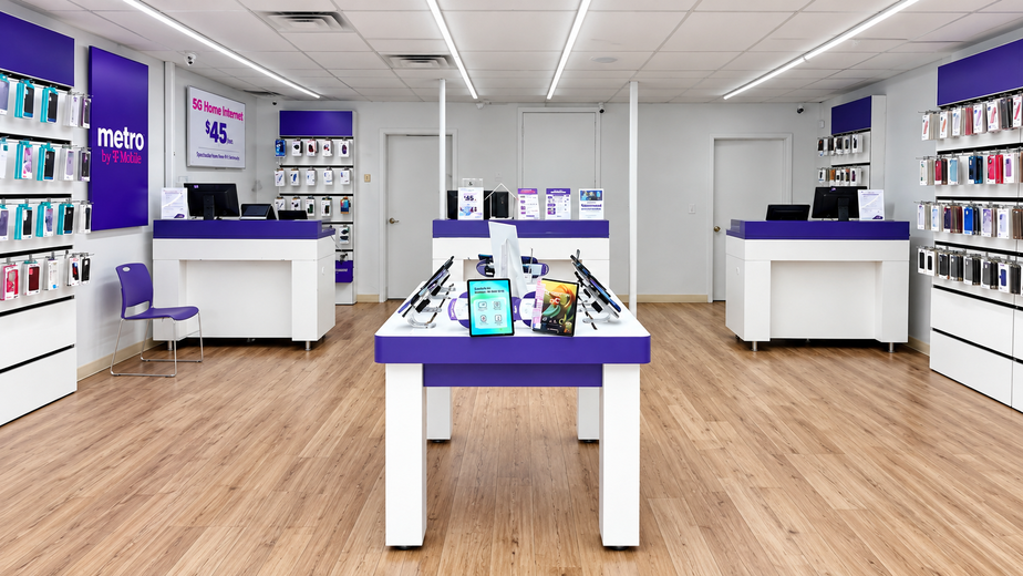 Metro by T-Mobile 2523 Broadway St - 2523 Broadway St