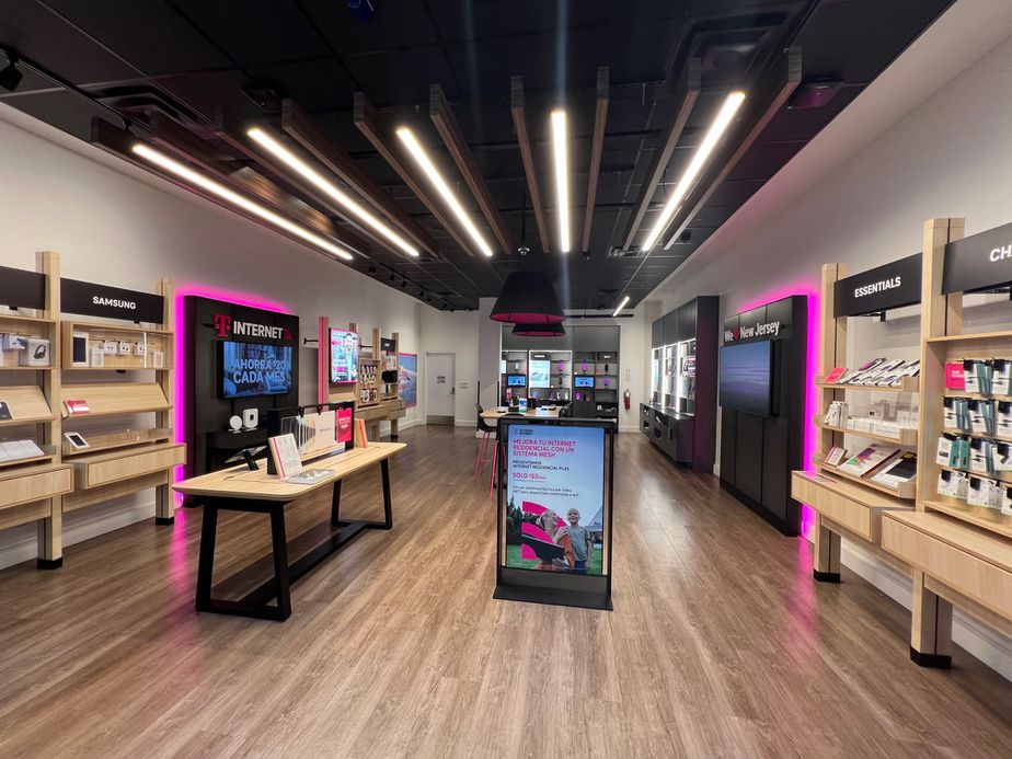 Interior photo of T-Mobile Store at Jersey Gardens, Elizabeth, NJ
