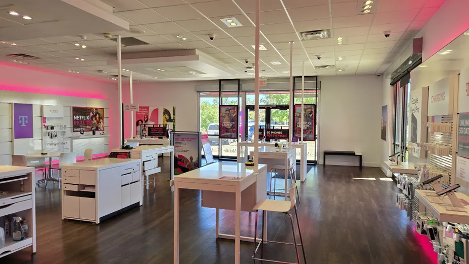 Interior photo of T-Mobile Store at 55th & Wadsworth, Arvada, CO 