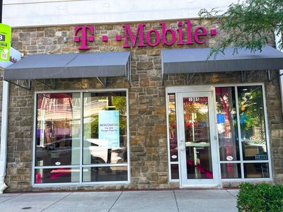 T-Mobile Authorized Retailer