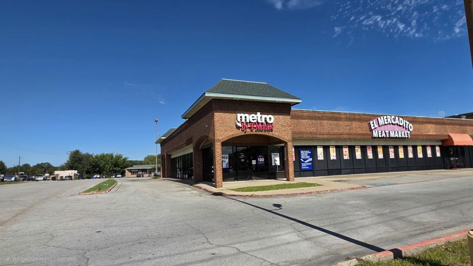 Metro by T-Mobile 100 W Pioneer Pkwy - 100 W Pioneer Pkwy 