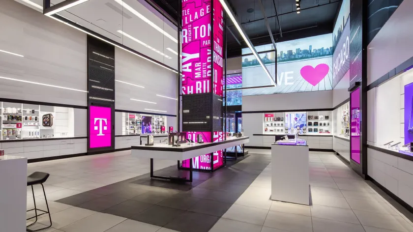 Exterior photo of T-Mobile store at Magnificent Mile, Chicago, IL