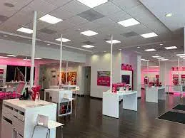 Interior photo of T-Mobile Store at Design Plaza, Guaynabo, PR