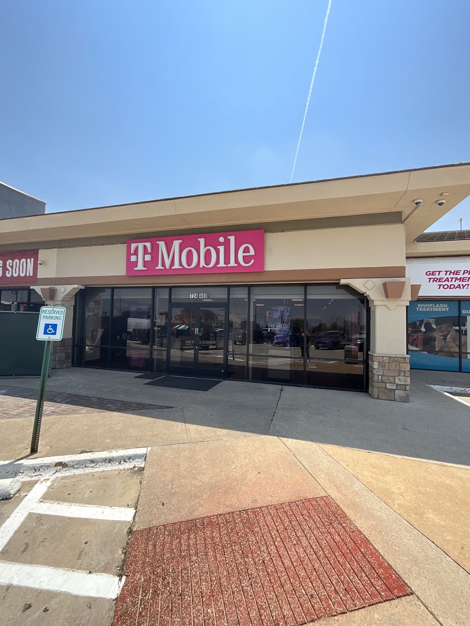 Exterior photo of T-Mobile Store at W Main St & S Edmonds Ln, Lewisville, TX