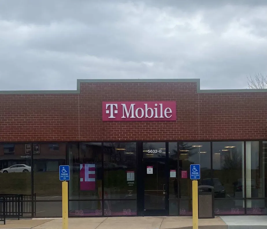 Exterior photo of T-Mobile store at Telegraph Rd & Gebhardt Dr, St. Louis, MO