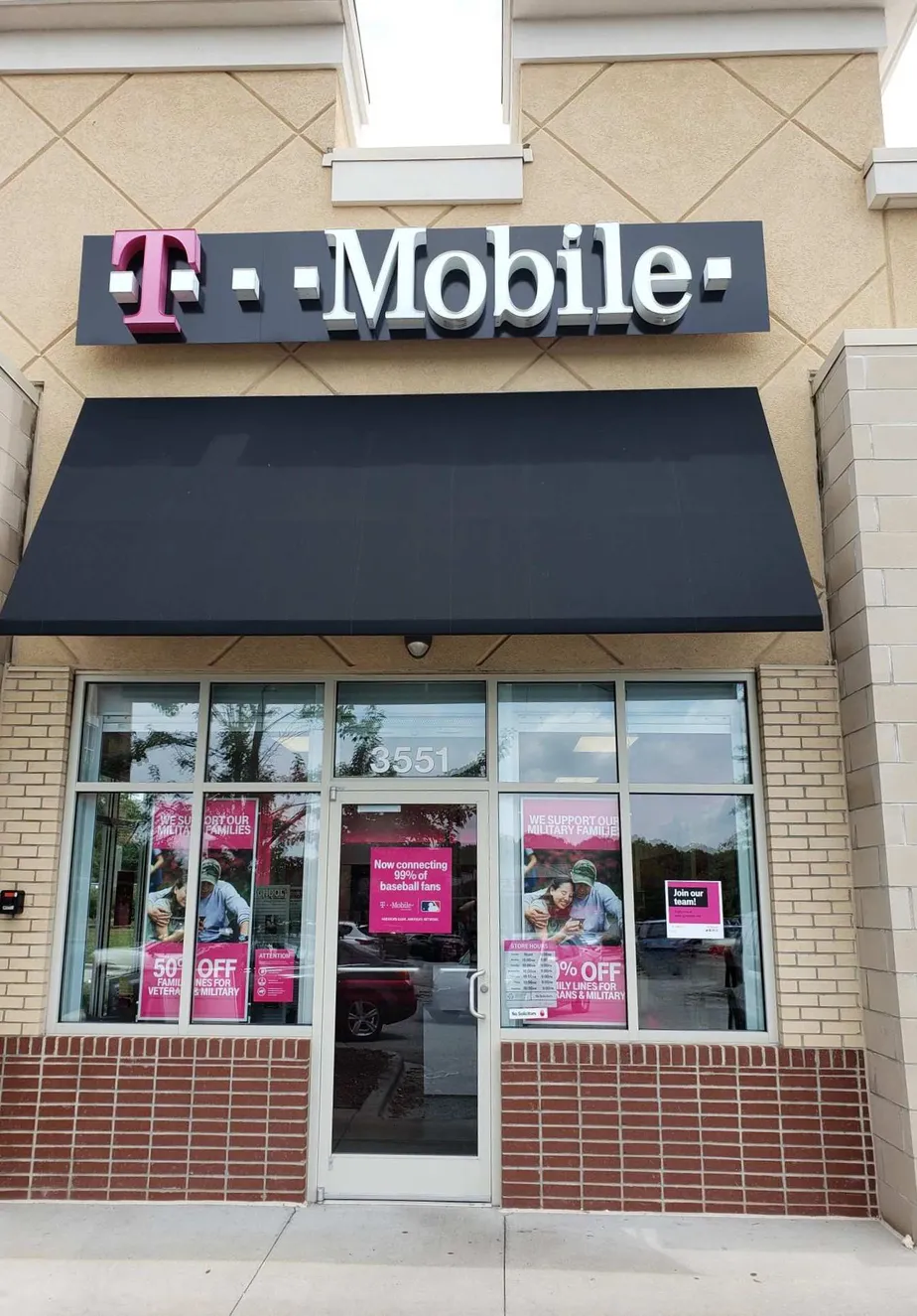 Exterior photo of T-Mobile store at Farris & Ebert, Winston Salem, NC