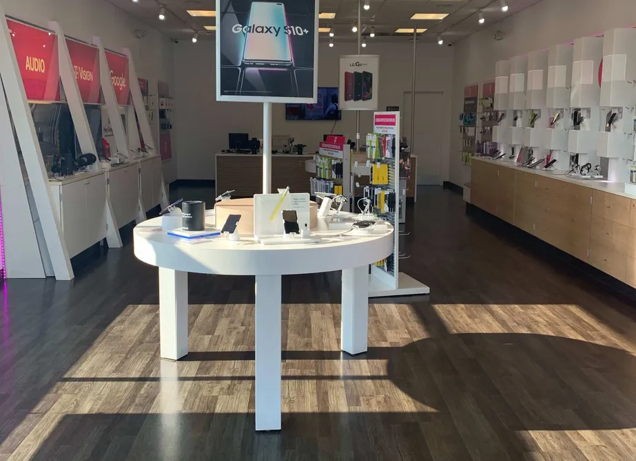 Interior photo of T-Mobile Store at 14th & Hilltop 2, Chicago Heights, IL