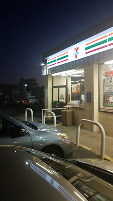 Image gallery for 7-Eleven