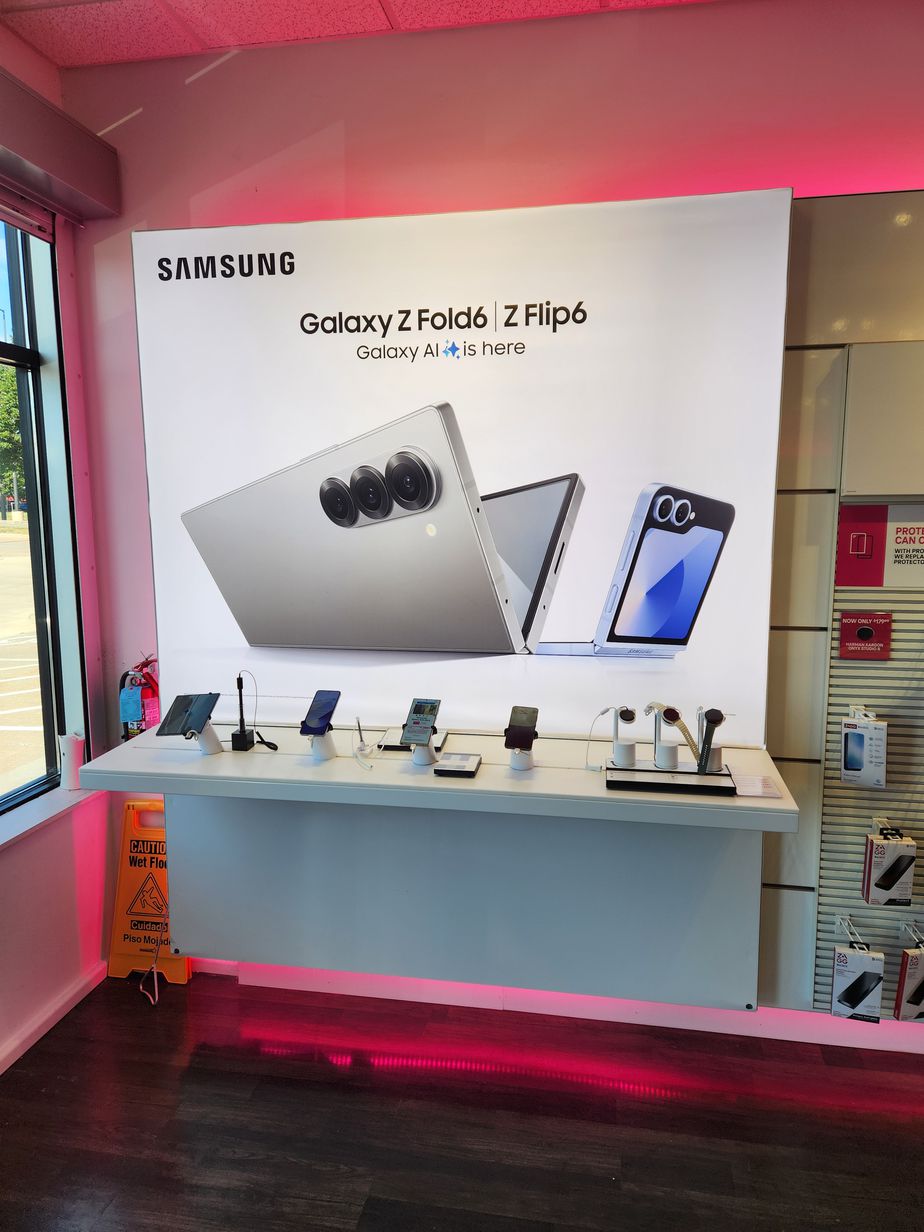 Interior photo of T-Mobile Store at US 71 & MO 58, Raymore, MO