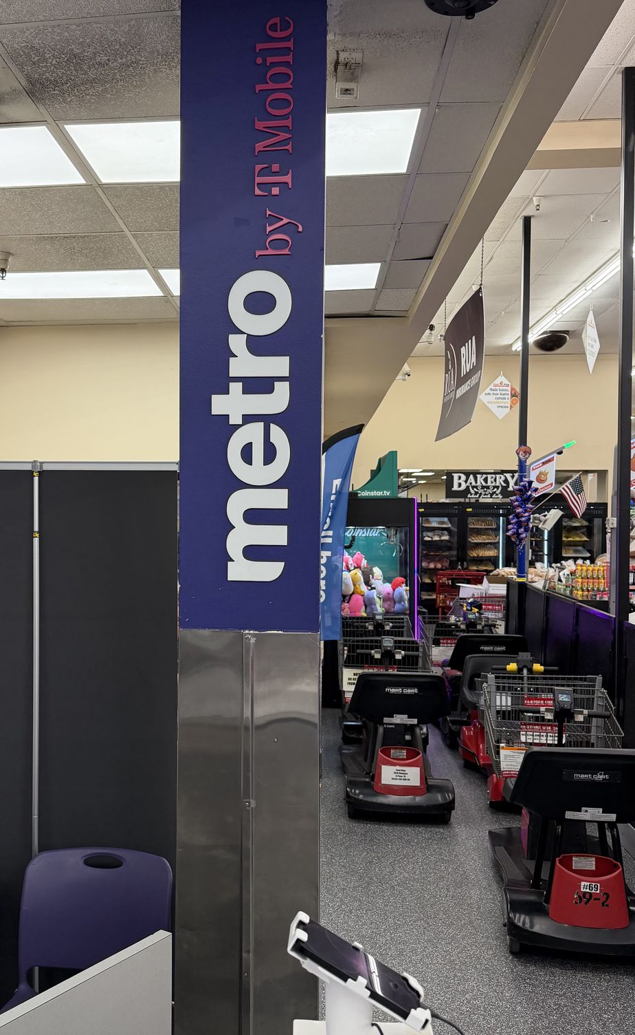 Metro by T-Mobile 3518 Montana Ave - 3518 Montana Ave 