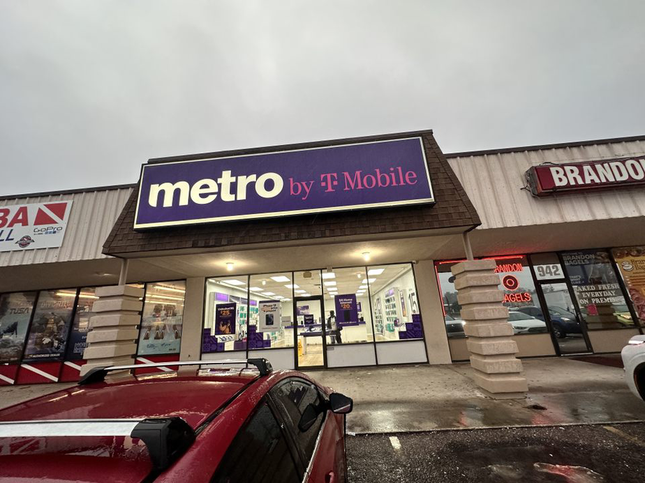 Image alt text