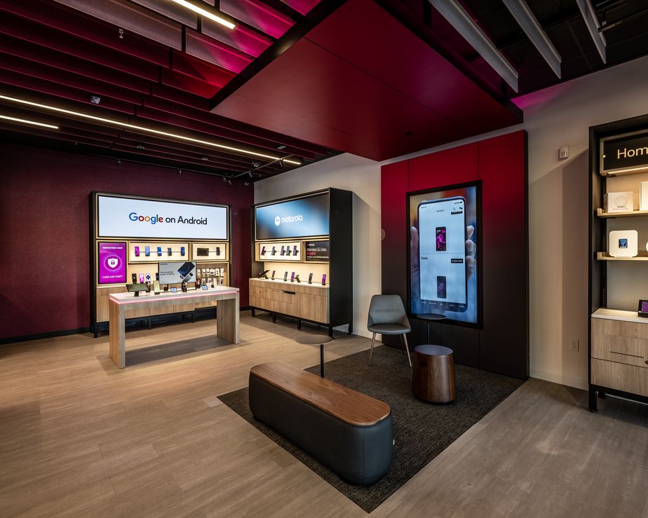 Interior photo of T-Mobile Store at 324th & Pacific Highway, Federal Way, WA