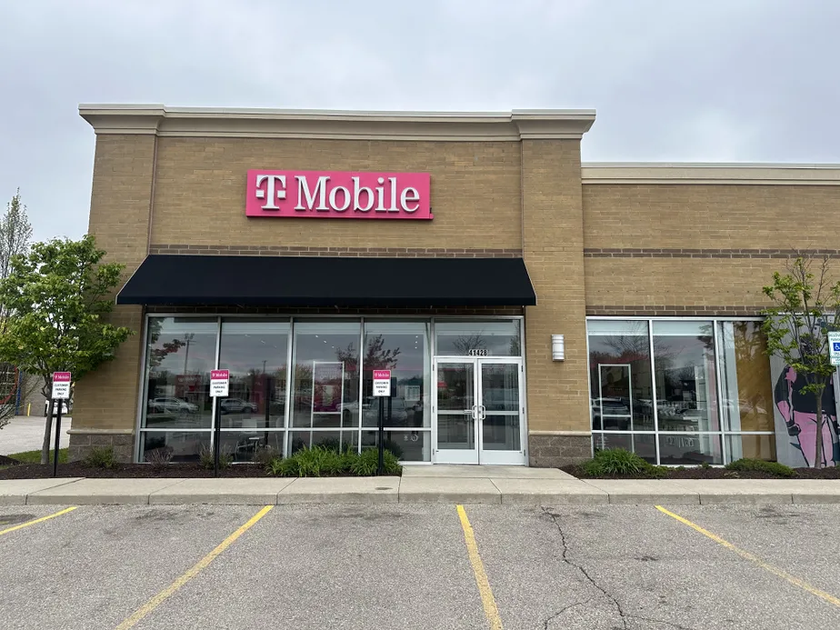  Exterior photo of T-Mobile Store at Haggerty & Ford, Canton, MI 