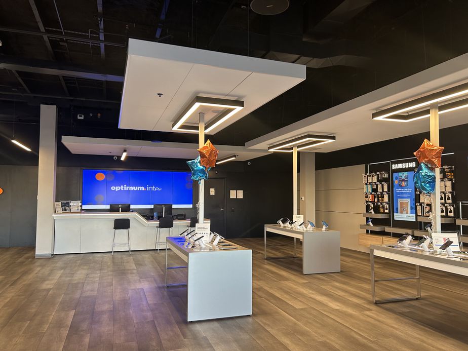  Lake Havasu 8572 Inside Store.jpg 