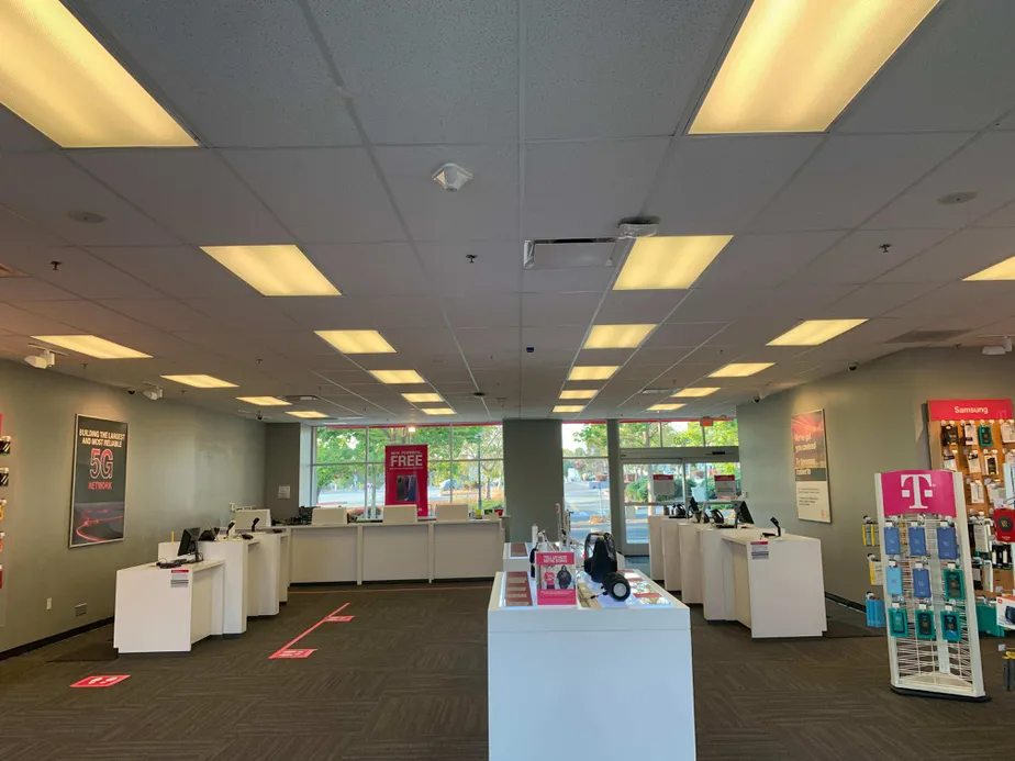  Interior photo of T-Mobile Store at El Cerrito Plz & Fairmount Ave, El Cerrito, CA 