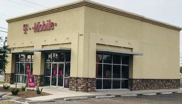 Exterior photo of T-Mobile store at Us Highway 83 & Bridge St, Rio Grande City, TX