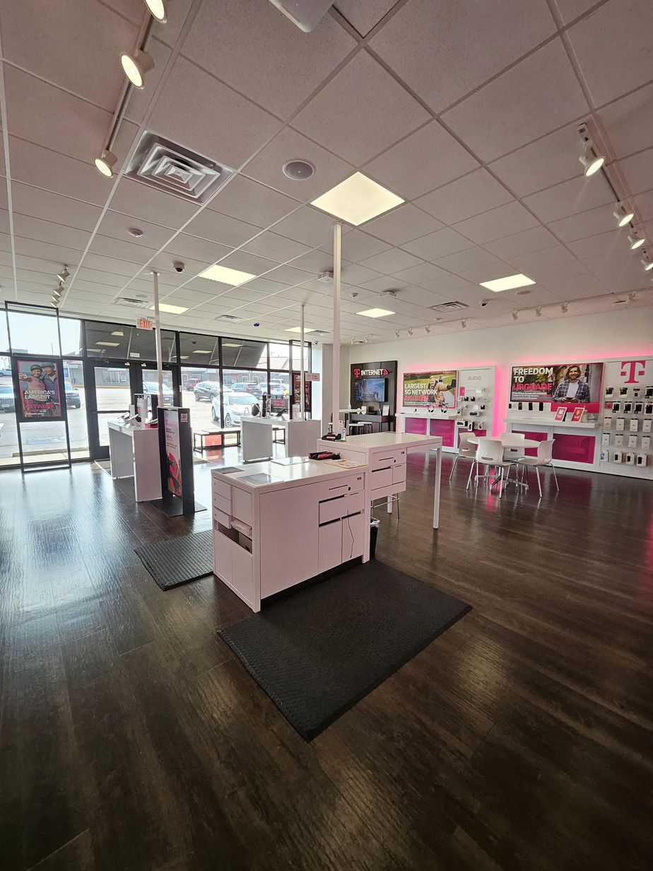 Interior photo of T-Mobile Store at W Jesse James Rd & Corum Rd, Excelsior Springs, MO