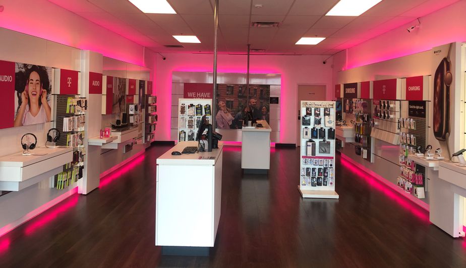 Interior photo of T-Mobile Store at N US 41 & 19th Ave NE, Apollo Beach, FL