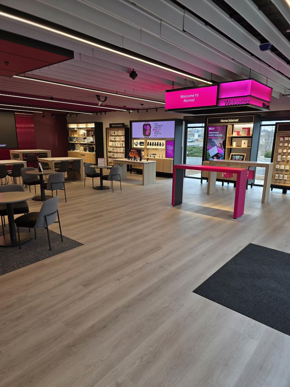  Interior photo of T-Mobile Store at Shoppes at College Hills, Normal, IL 