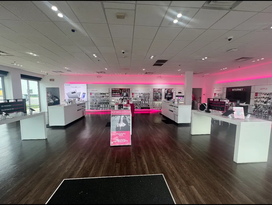  Interior photo of T-Mobile Store at East Hunting Park Ave & G St, Philadelphia, PA 