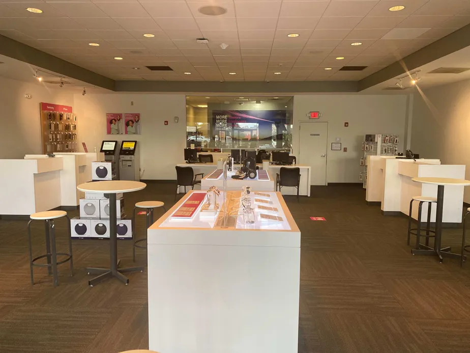  Interior photo of T-Mobile Store at Mount Zion Rd & Spring Pl, Morrow, GA 