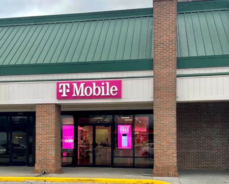 Exterior photo of T-Mobile Store at Danville Shopping Center, Danville, IN