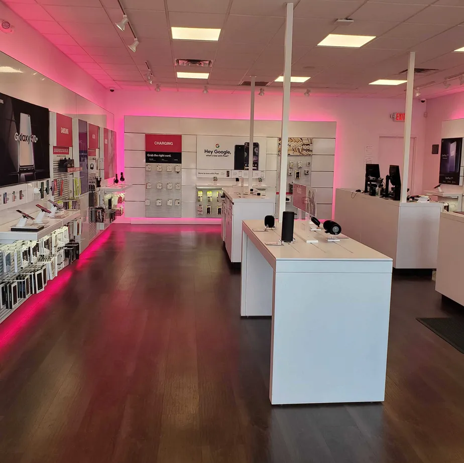 Interior photo of T-Mobile Store at Pleasant Grove Rd & I-49, Rogers, AR
