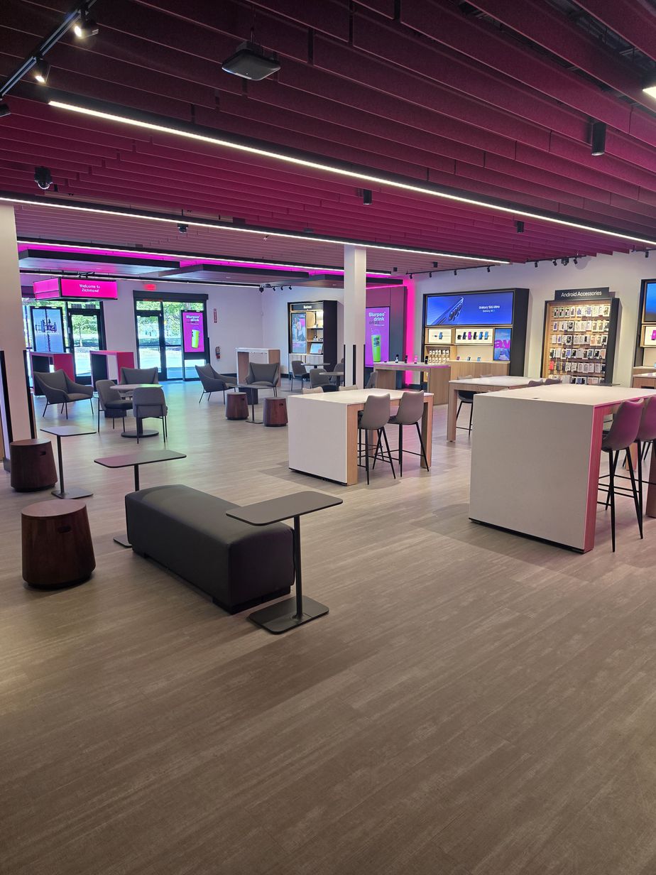  Interior photo of T-Mobile Store at White Oak Village, Richmond, VA 