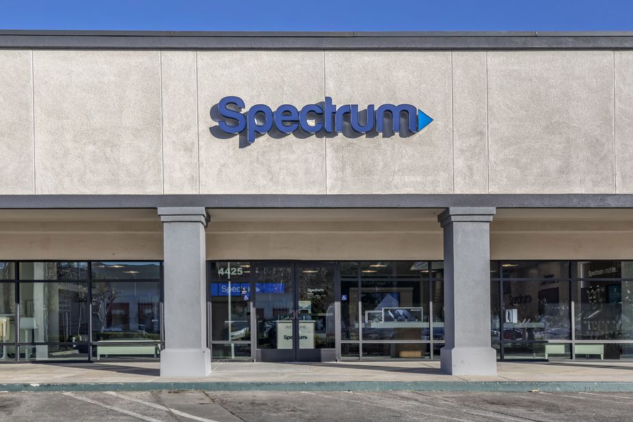 Spectrum - 4425 Candlewood St 