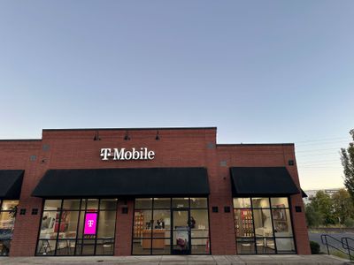 T-Mobile Authorized Retailer