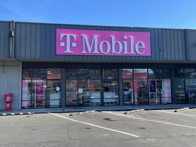 T-Mobile Authorized Retailer