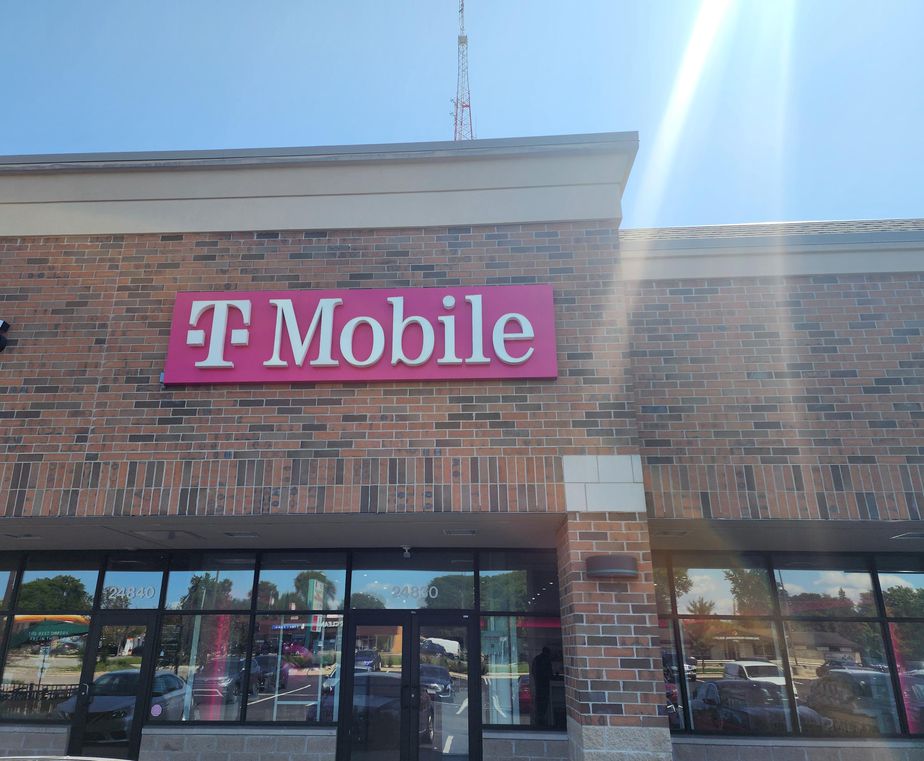 Exterior photo of T-Mobile Store at Greenfield & 10 Mile Rd, Oak Park, MI