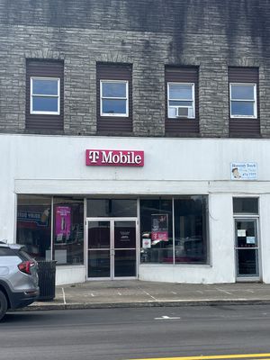 T-Mobile Authorized Retailer