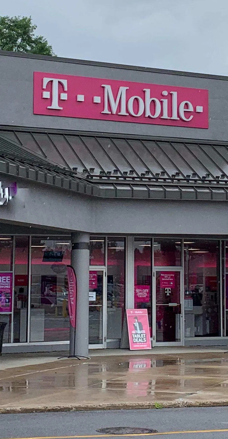 Exterior photo of T-Mobile store at W Plank Rd & Convention Center Blvd, Altoona, PA