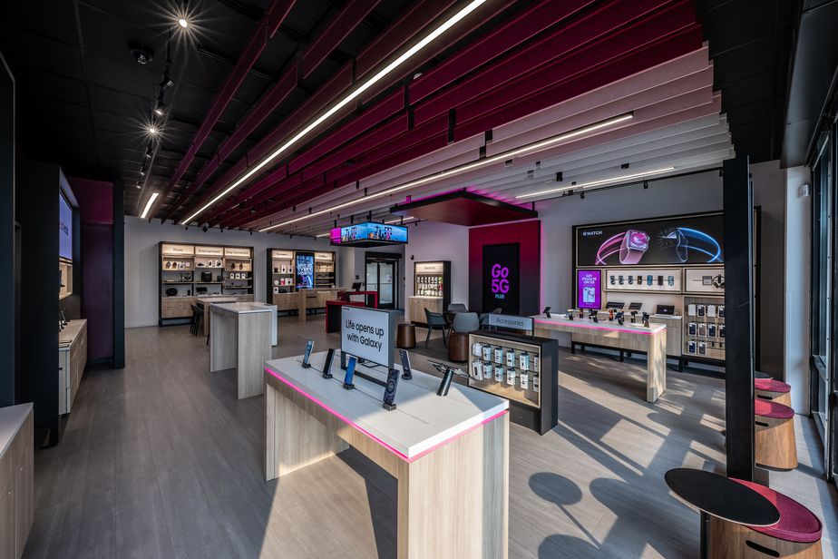 Interior photo of T-Mobile Store at SE 272nd & SE 172nd, Covington, WA
