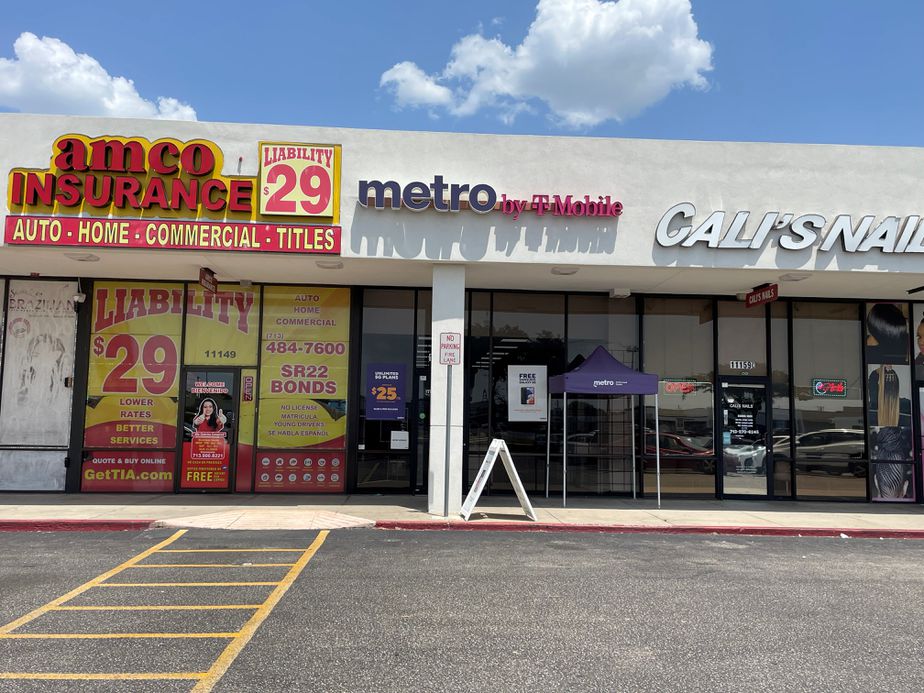 Image alt text