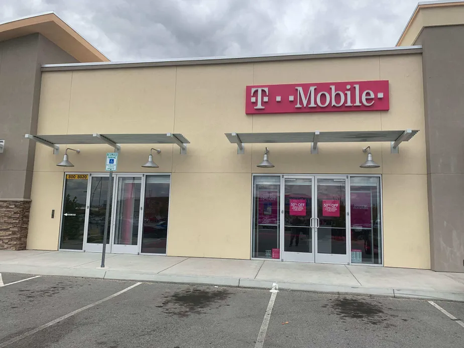 Exterior photo of T-Mobile store at Vista Knolls Pkwy & Sky Vista Pkwy, Reno, NV