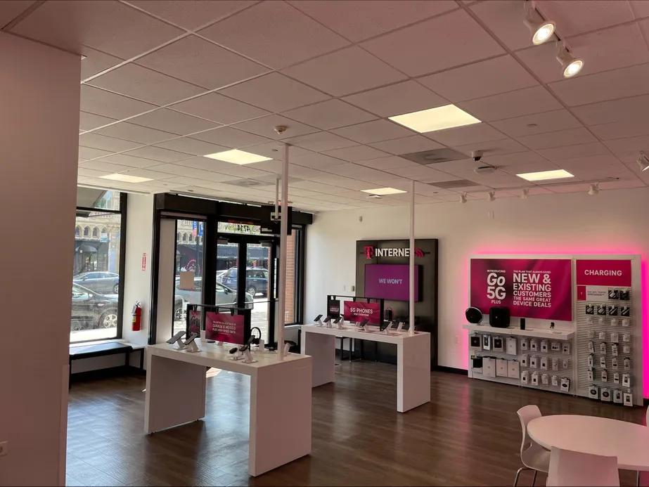 Interior photo of T-Mobile Store at N Broadway & W Leland, Chicago, IL