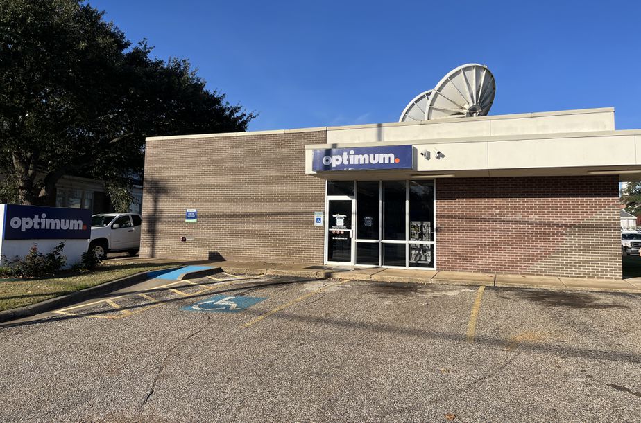 Optimum Nacogdoches - 409 N. Fredonia St. 