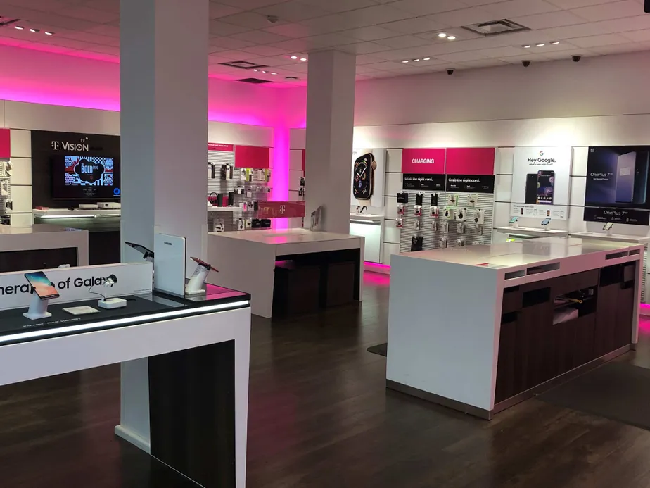 Interior photo of T-Mobile Store at Halsted & Monroe, Chicago, IL