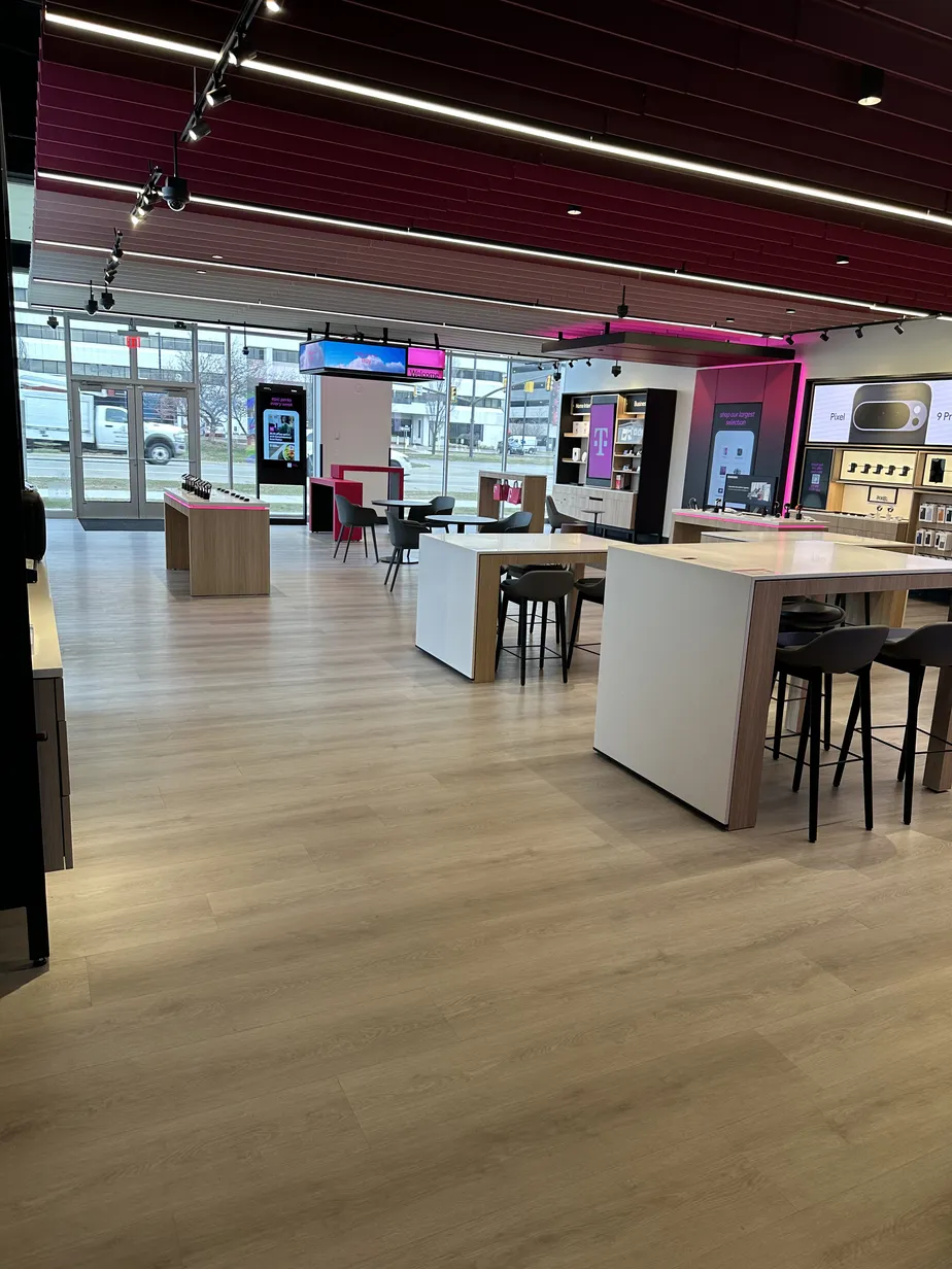  Interior photo of T-Mobile Store at Big Beaver & Crooks, Troy, MI 