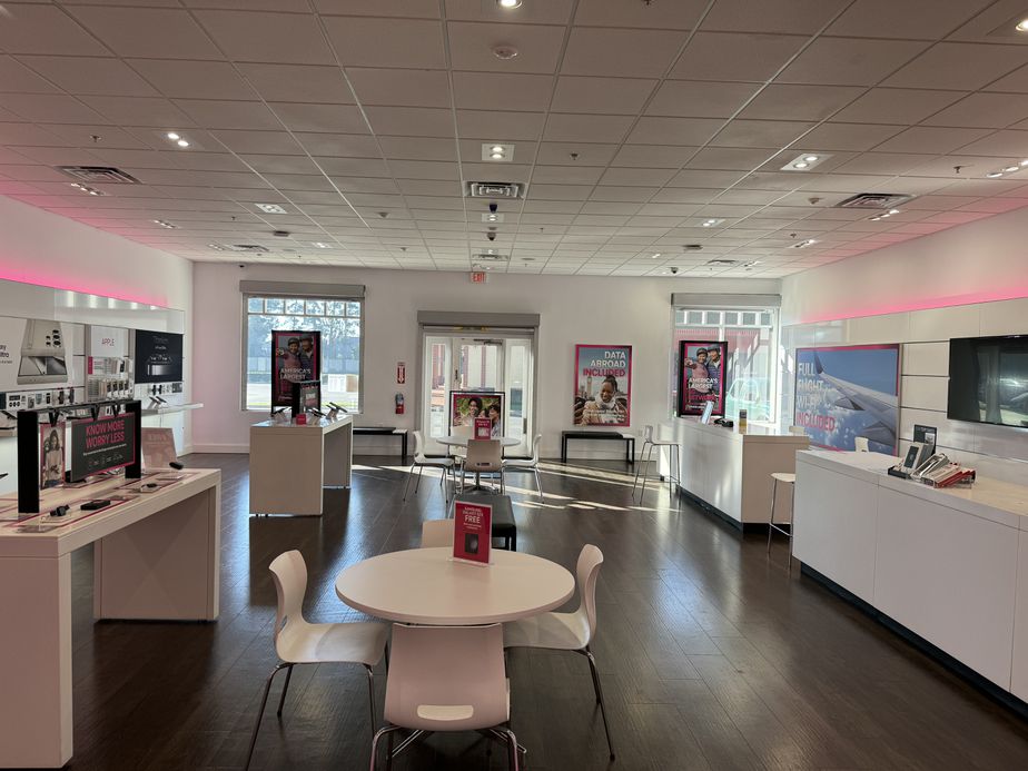 Interior photo of T-Mobile Store at The Marketplace On Ming, Bakersfield, CA