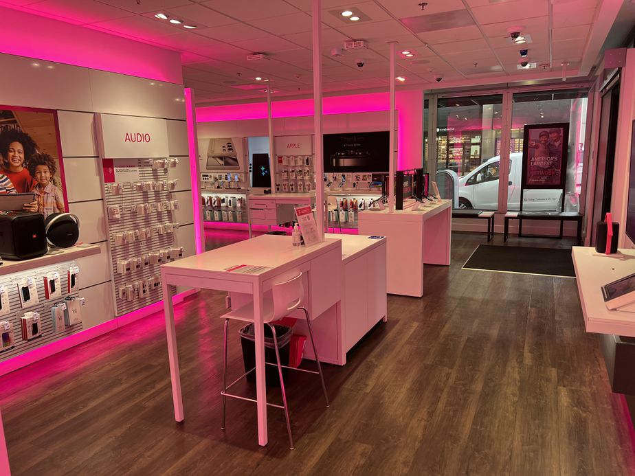 Interior photo of T-Mobile Store at Broadway & Alder, Portland, OR